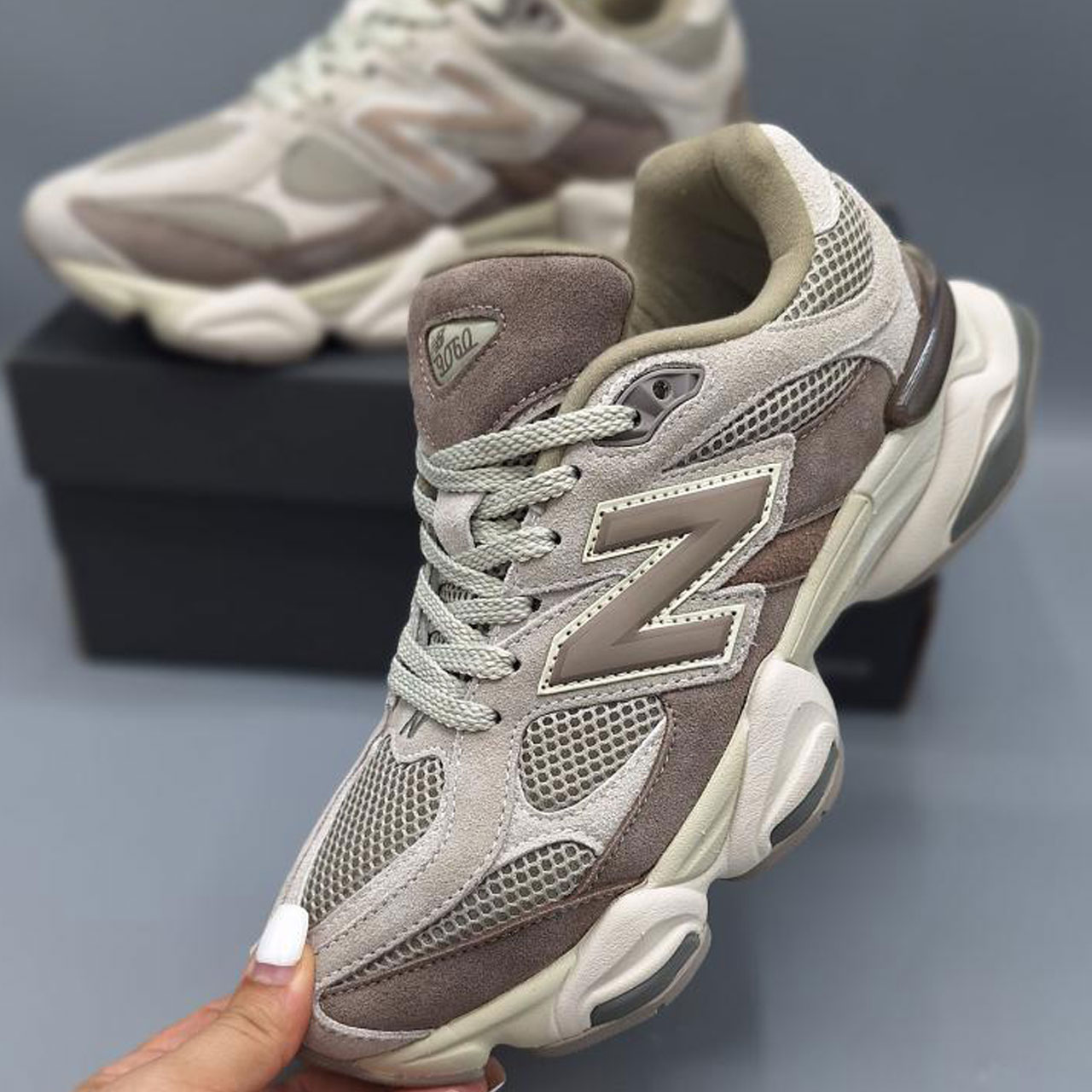 https://vicoprc.ir/uploadfile/file_portal/site_12158_web/file_portal_end/shop/انبار/product/28/1/کفش-مخصوص-پیاده-روی-مردانه-نیوبالانس-مدل-U9060(1).jpg 
